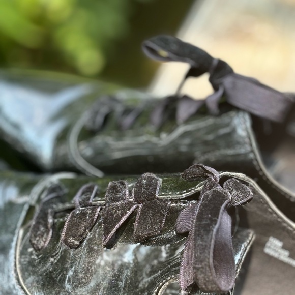 Born Velvet Lace Up Pointed Flats - Picture 7 of 8